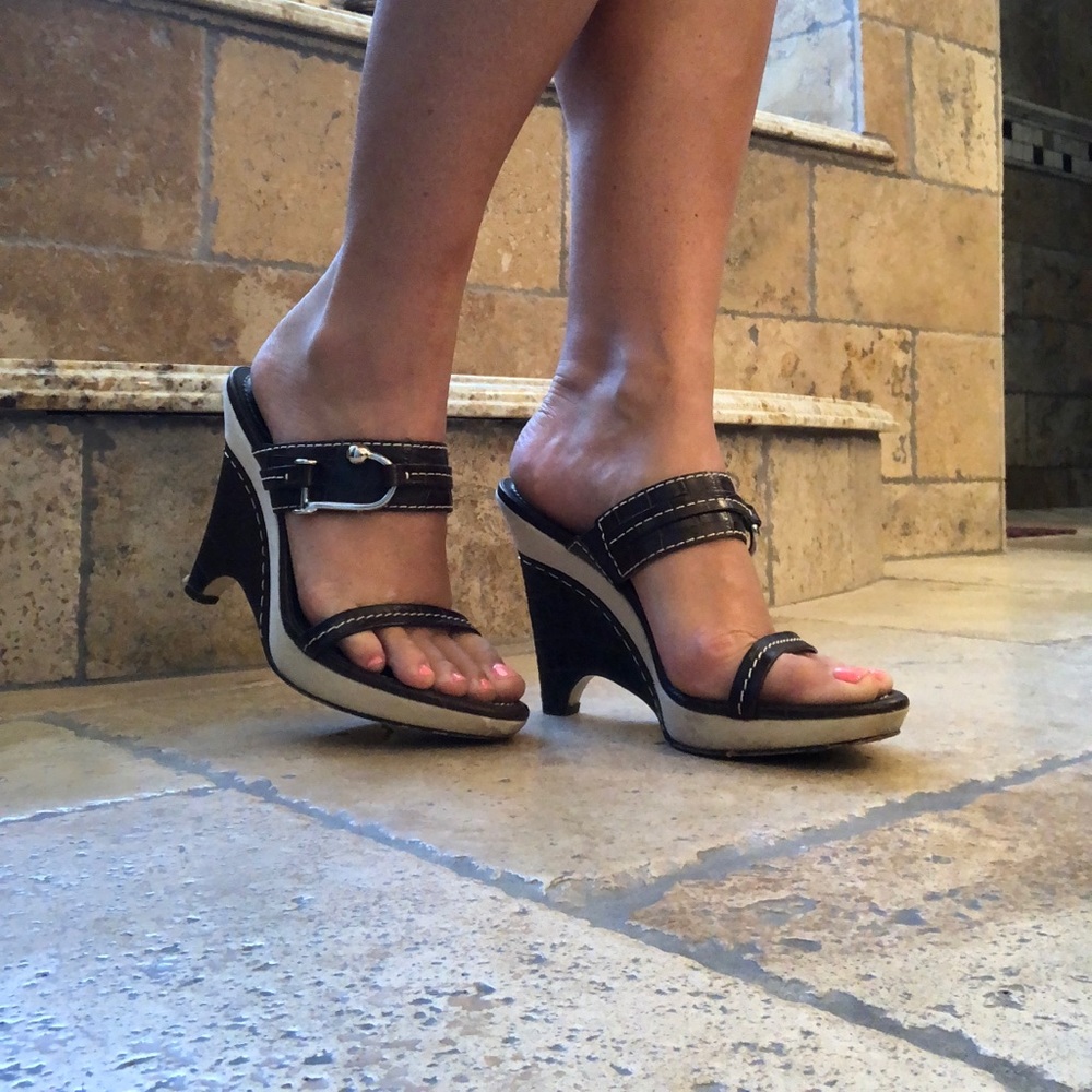 $10 Brazilian Leather Wedges